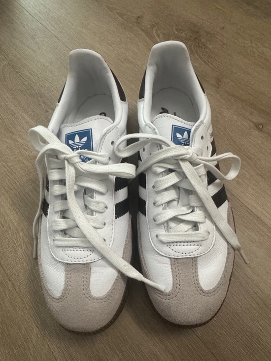 adidas Shoes - adidas White & Black sambas